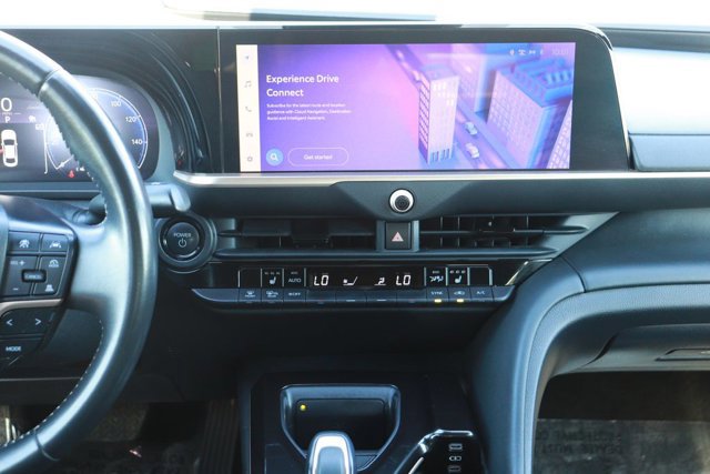 Used 2024 Toyota Crown XLE image 14