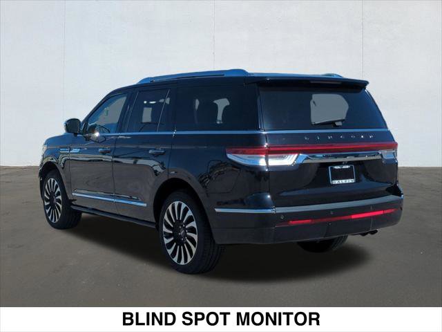 Used 2023 Lincoln Navigator Black Label AWD/4WD image 7
