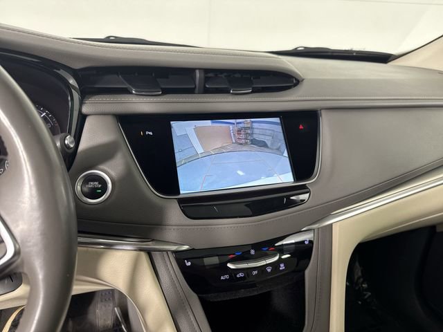 Used 2018 Cadillac XT5 Luxury w/ Driver Awareness Package image 8