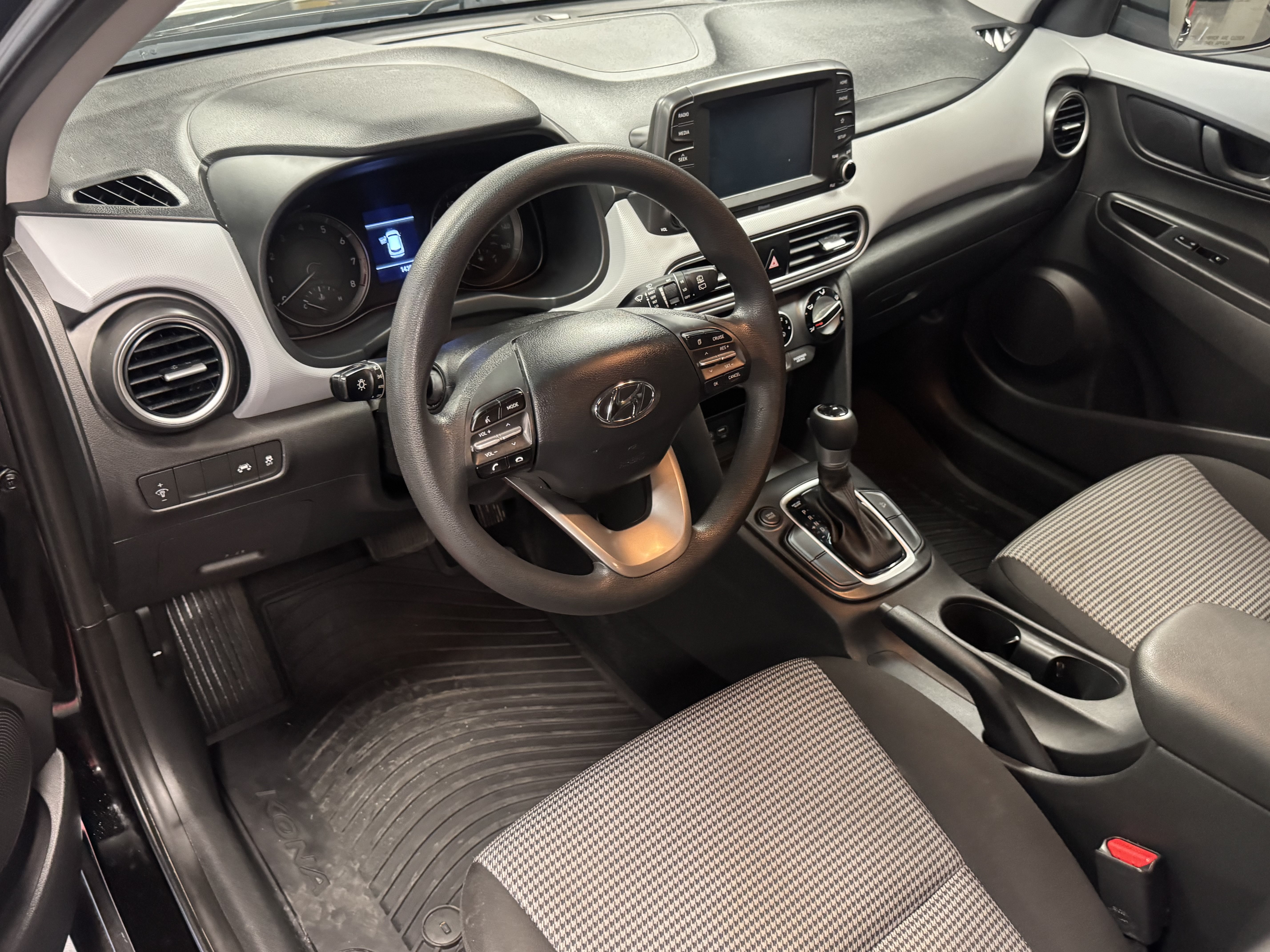 Used 2020 Hyundai Kona SE FWD image 8