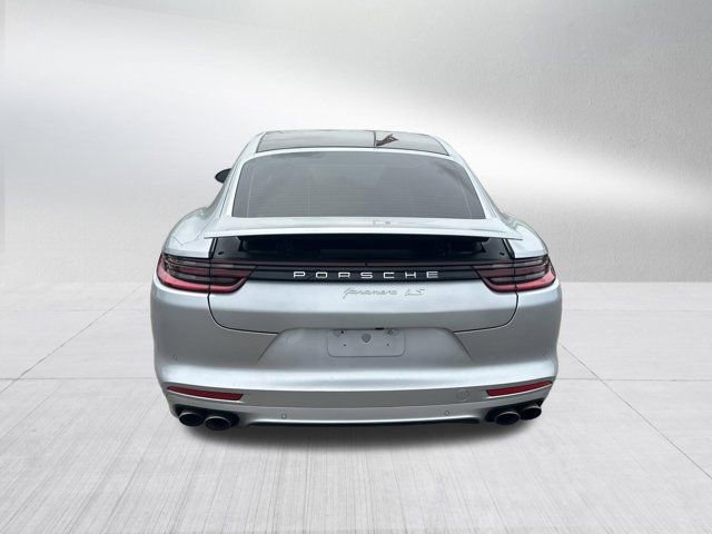Used 2018 Porsche Panamera 4S image 7