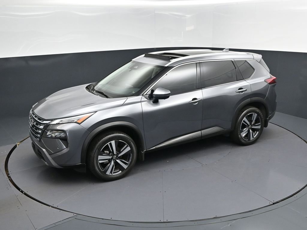 Used 2024 Nissan Rogue SL w/ SL Premium Package image 32