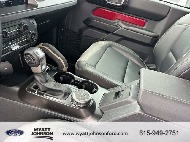 Used 2025 Ford Bronco Badlands AWD/4WD image 15