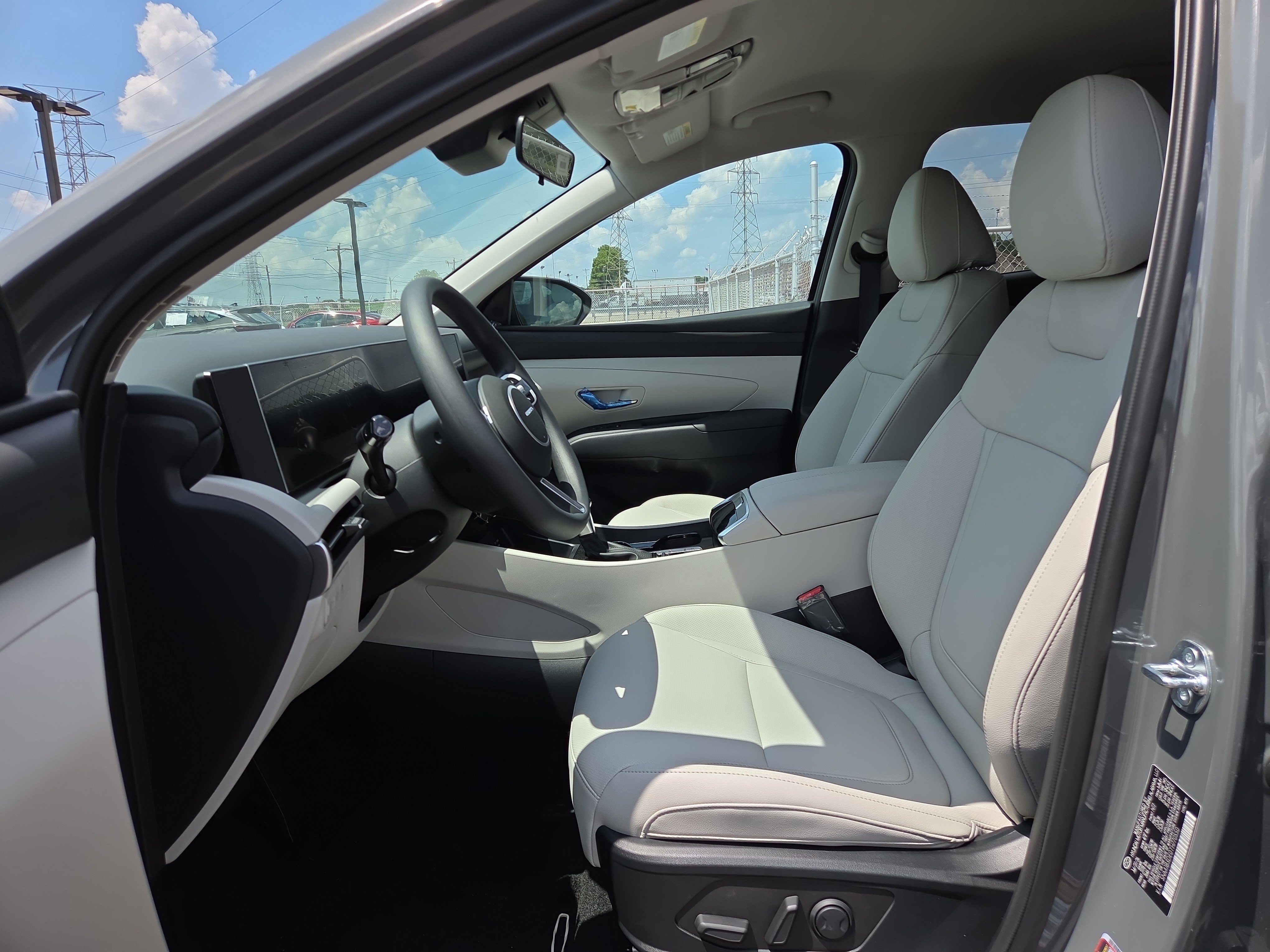 New 2026 Hyundai Tucson SEL Plus FWD image 5