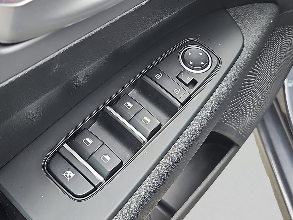 Certified 2023 Kia Forte LXS FWD image 20