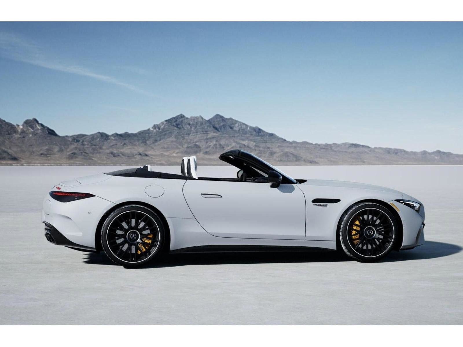 New 2026 Mercedes-Benz SL 63 AMG S e Performance 4MATIC image 18