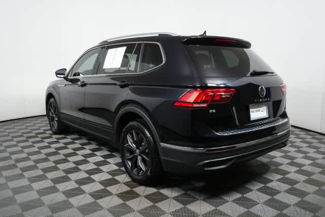 Used 2022 Volkswagen Tiguan SE image 28