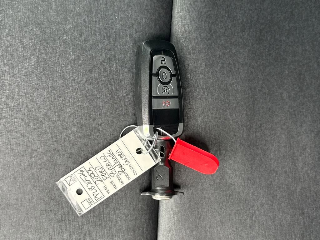 Used 2023 Ford Bronco Badlands w/ Sasquatch Package image 29