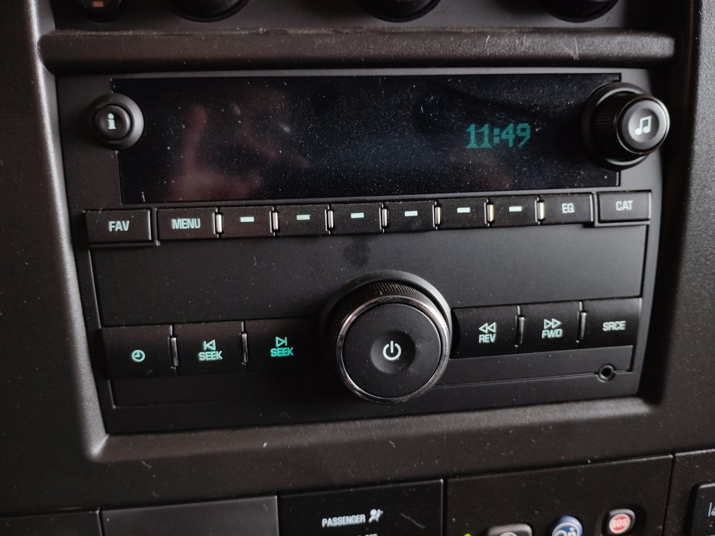 Used 2019 Chevrolet Express 2500 w/ Driver Convenience Package RWD image 33