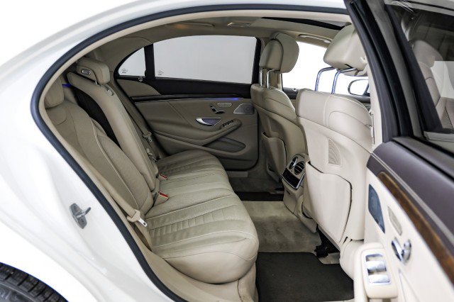 Used 2017 Mercedes-Benz S 550 4MATIC Sedan image 36