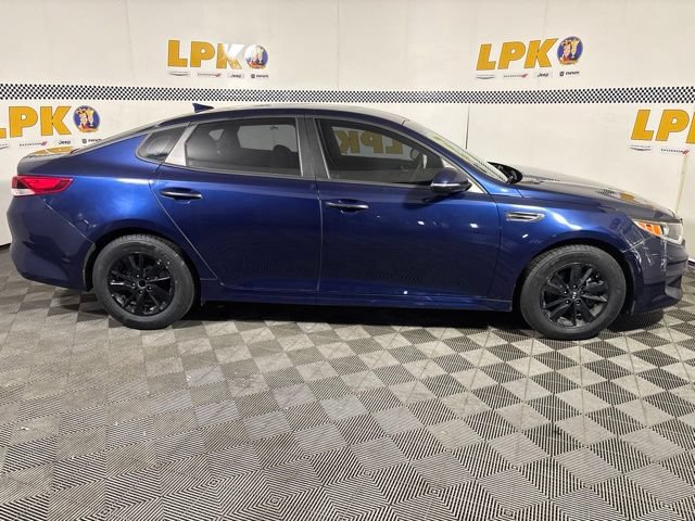 Used 2018 Kia Optima LX FWD image 2
