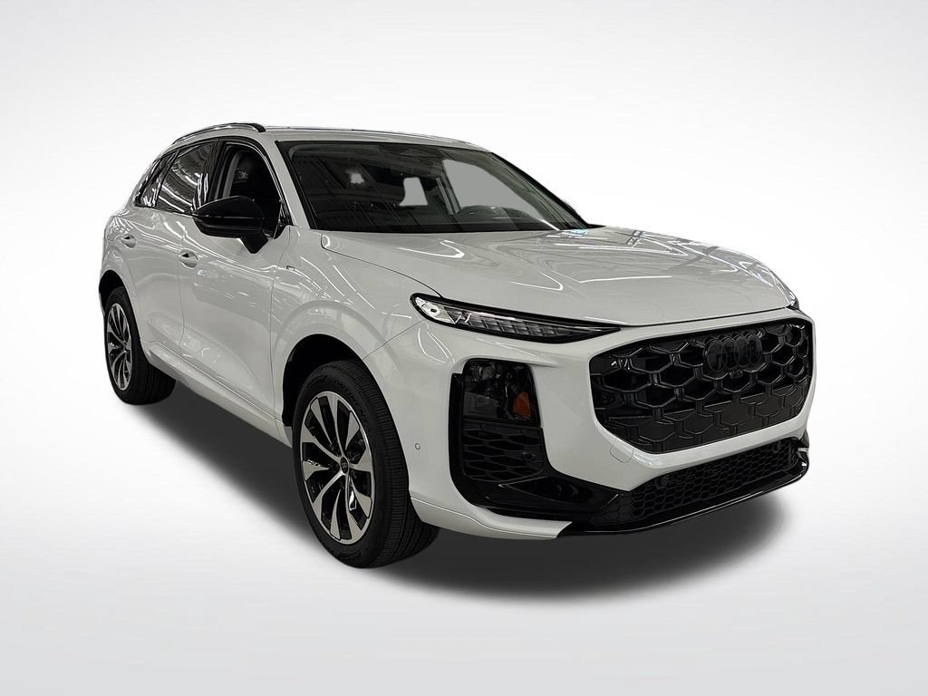 New 2026 Audi Q3 quattro 2.0T AWD/4WD image 7