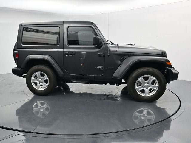 Used 2023 Jeep Wrangler Sport AWD/4WD image 12