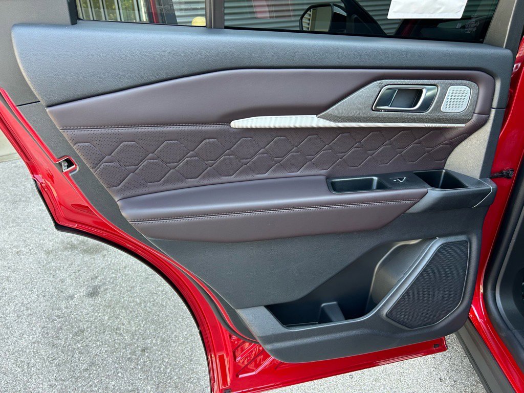 New 2025 Ford Explorer Platinum w/ Ultimate Package image 47