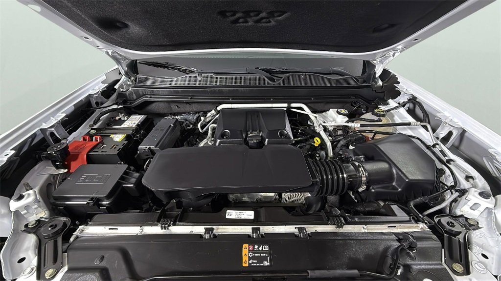 Certified 2024 GMC Canyon AT4 w/ Canyon Safety Plus Package image 33