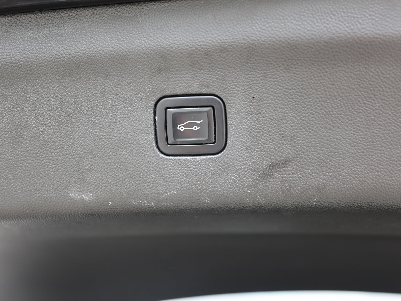 Used 2022 Buick Enclave Premium w/ Experience Buick Package AWD/4WD image 16