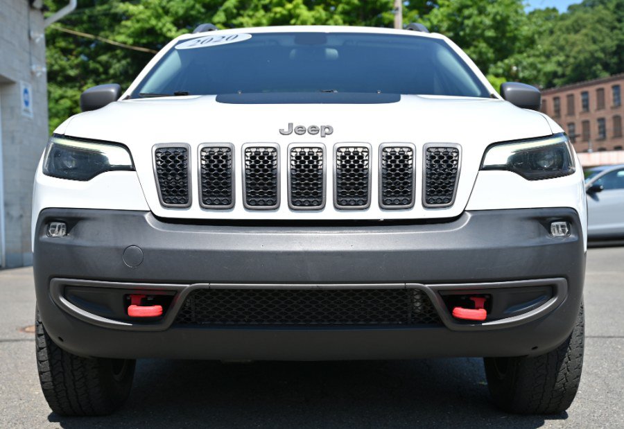 Used 2020 Jeep Cherokee Trailhawk AWD/4WD image 8