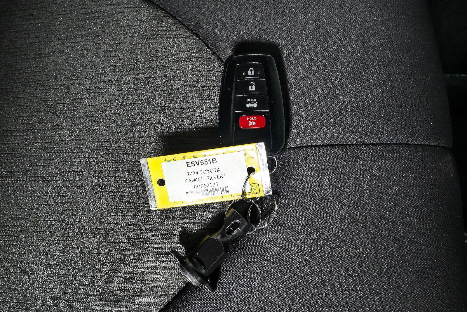 Used 2024 Toyota Camry LE FWD image 23