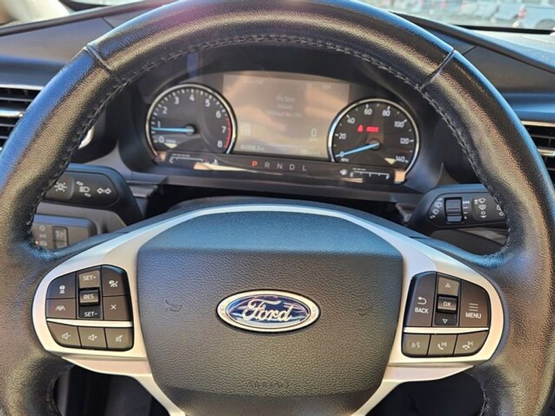 Certified 2023 Ford Explorer Limited w/ Equipment Group 301A RWD image 27