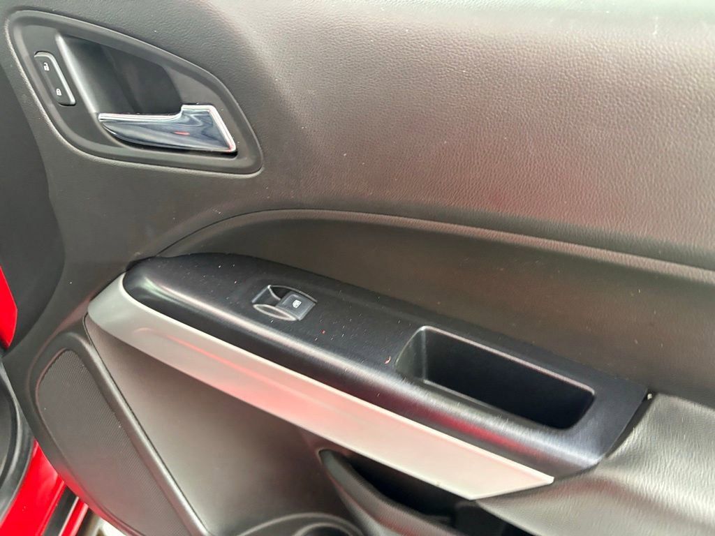 Used 2017 Chevrolet Colorado LT w/ LT Convenience Package RWD image 14