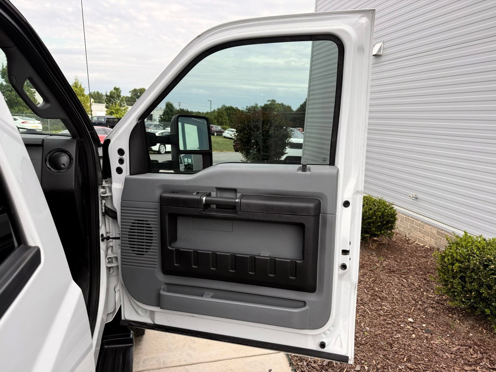 Used 2016 Ford F450 XL w/ Power Equipment Group AWD/4WD image 33