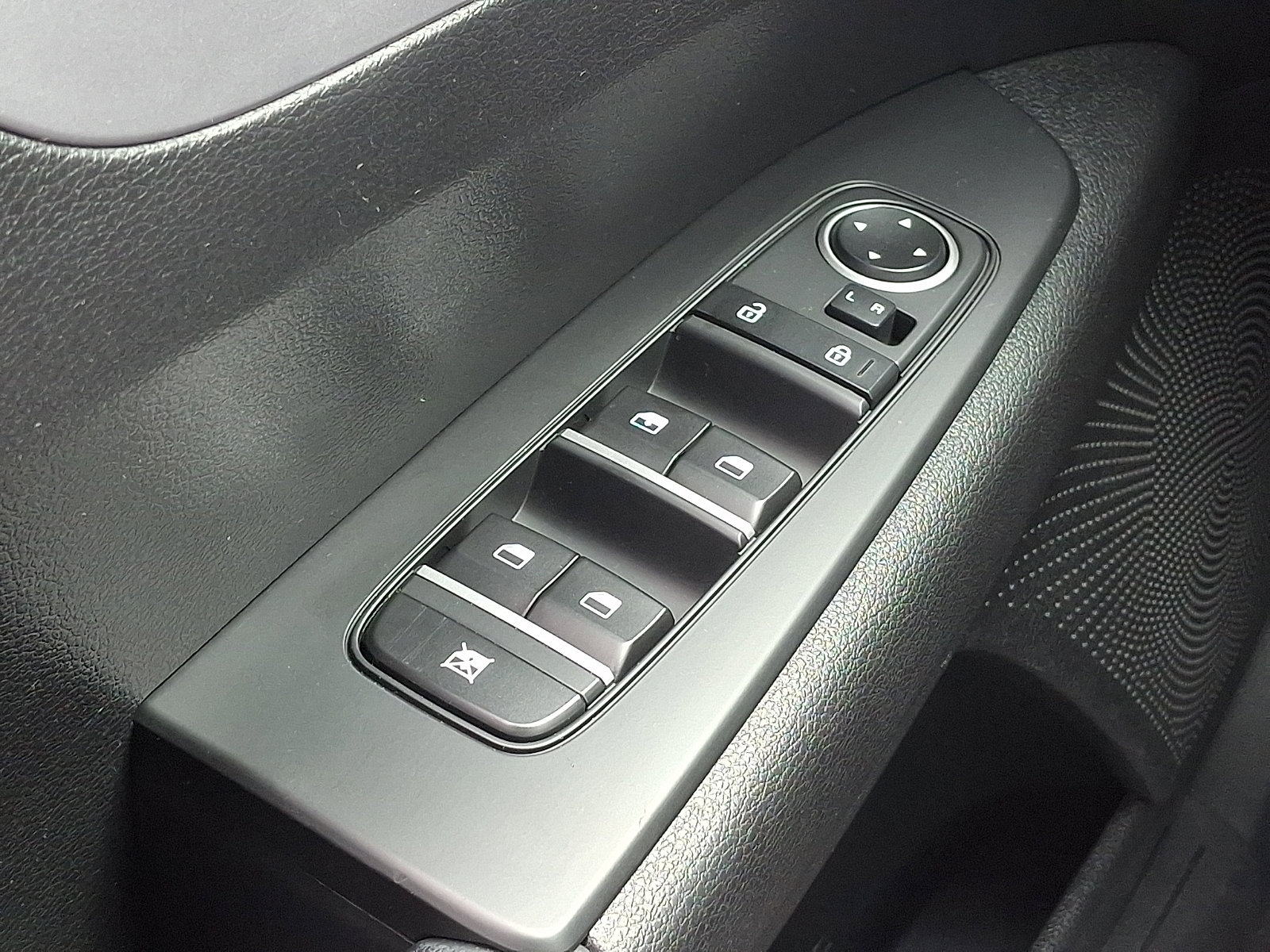 Certified 2024 Kia Forte LXS FWD image 26