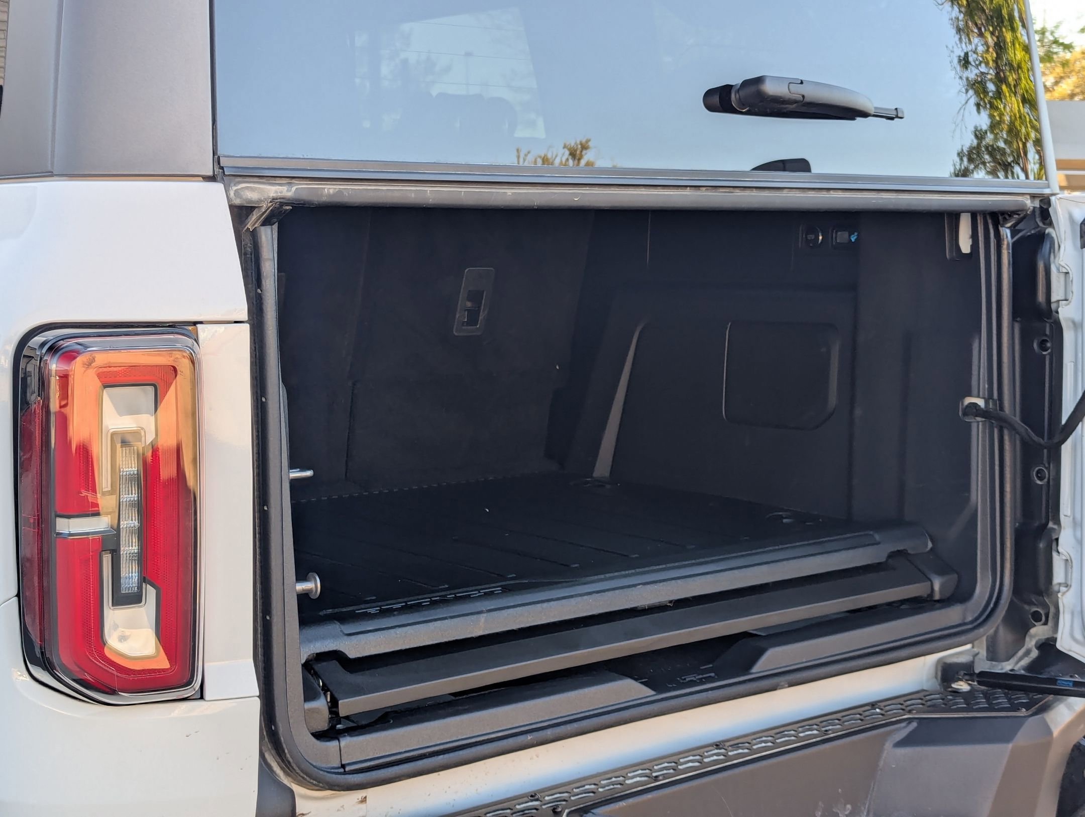 Used 2024 Ford Bronco Wildtrak image 24