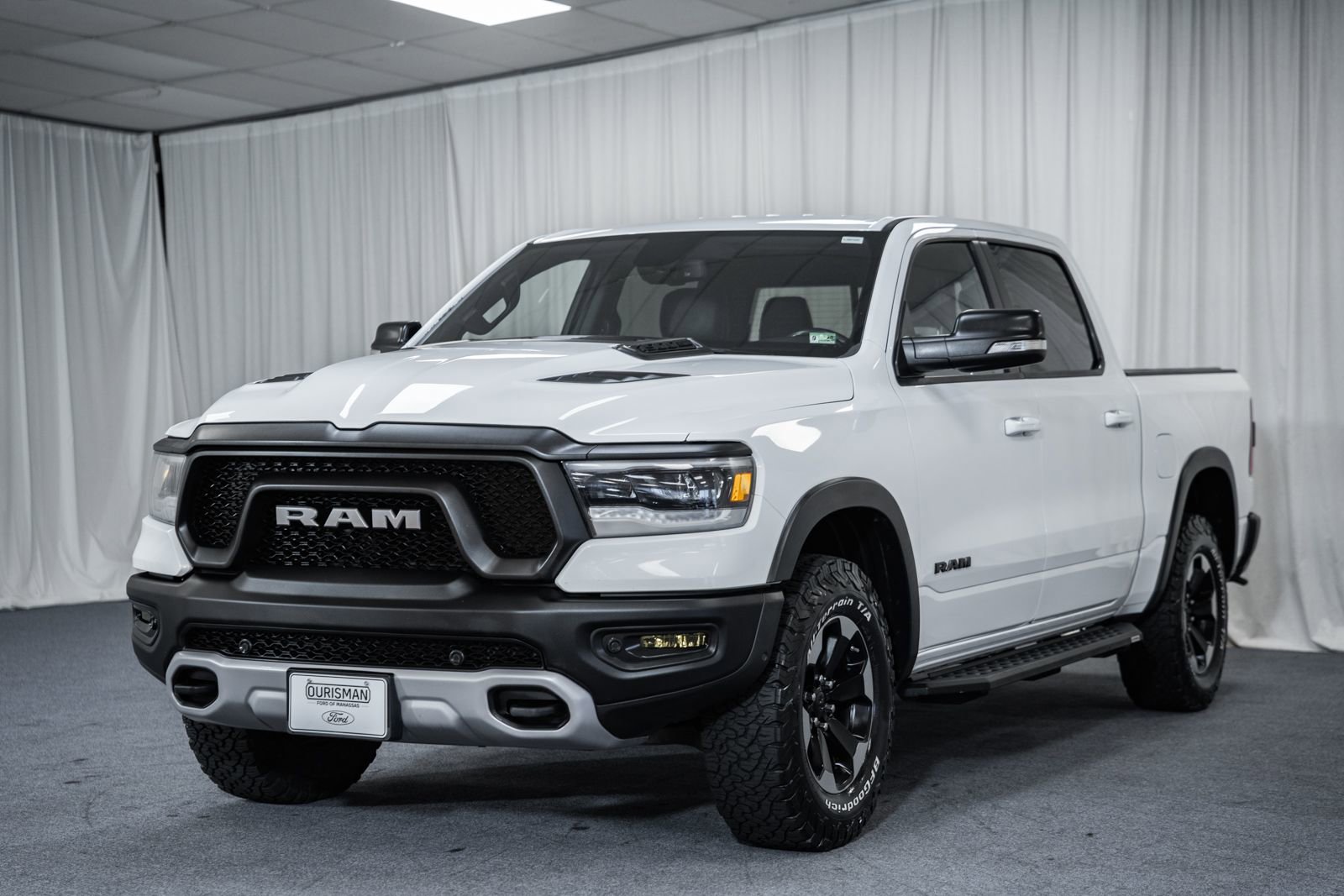 Used 2019 RAM 1500 Rebel w/ Rebel Level 1 Equipment Group AWD/4WD image 3