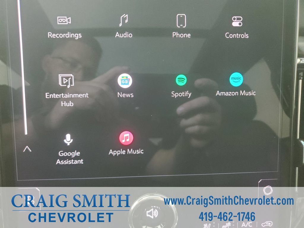 Used 2026 GMC Yukon XL Denali w/ Denali Reserve Package AWD/4WD image 32