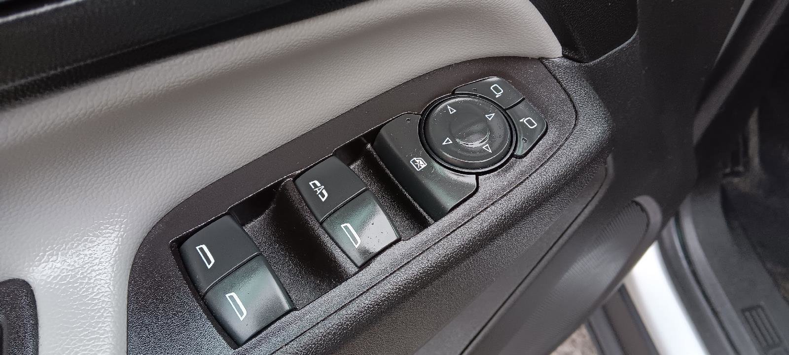 Used 2022 Chevrolet Equinox LT image 8