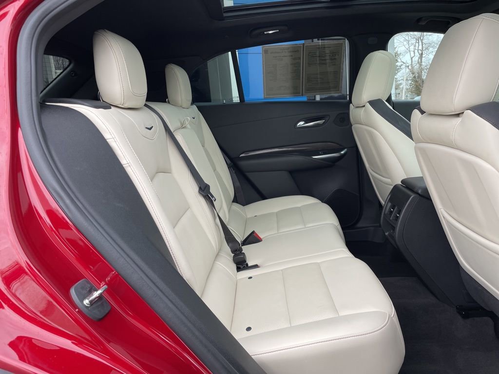 Used 2021 Cadillac XT4 Sport image 33