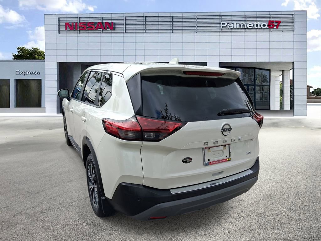 Certified 2023 Nissan Rogue SV image 4