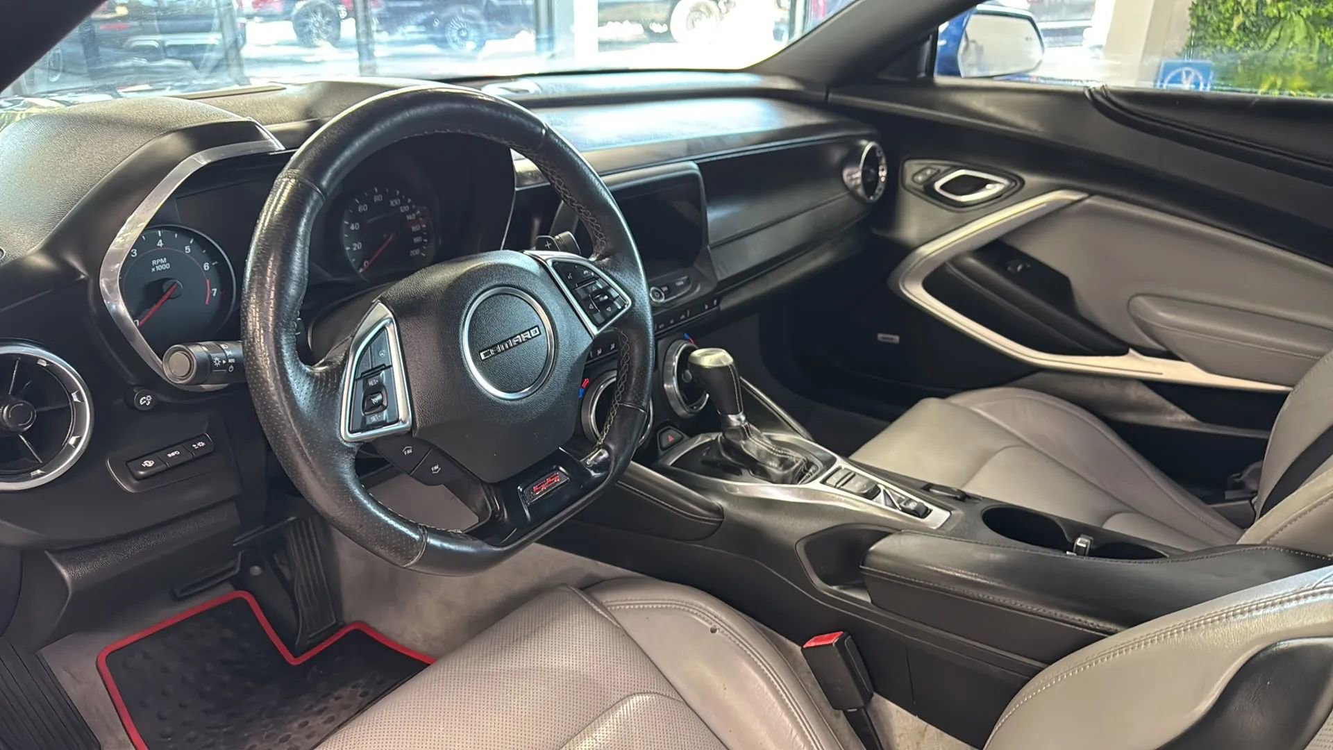 Used 2018 Chevrolet Camaro SS RWD image 14