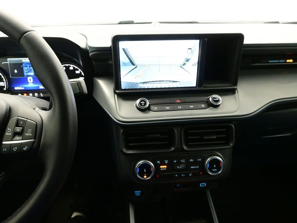 Used 2024 Ford Maverick Lariat w/ Black Appearance Package image 21