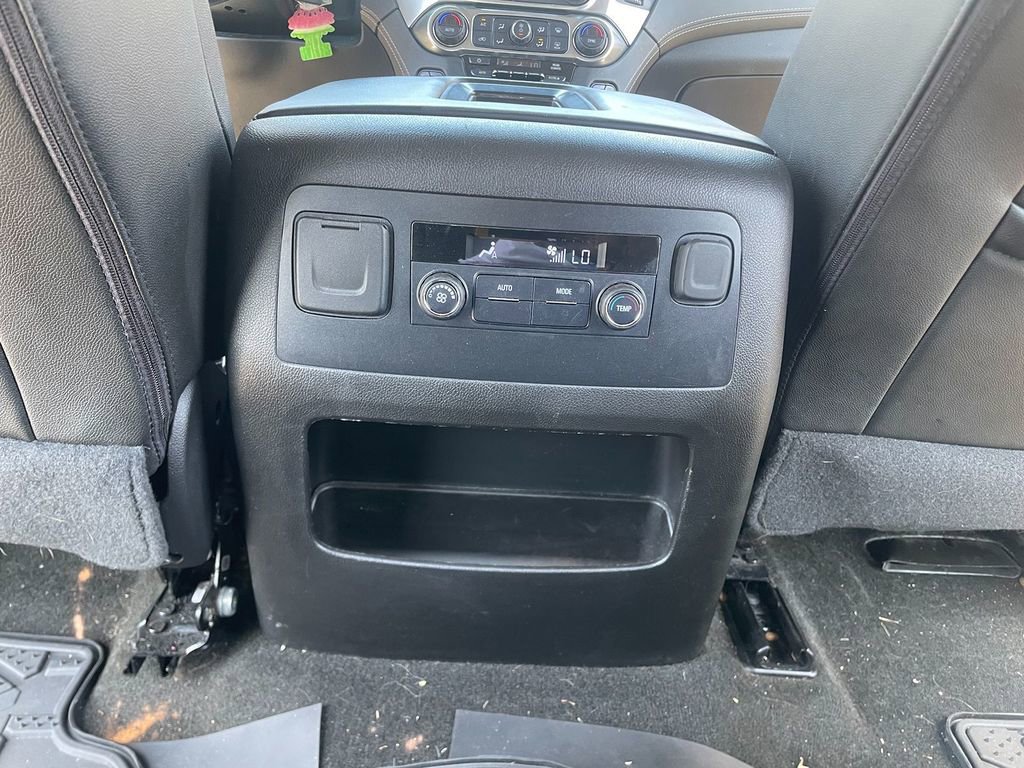 Used 2018 Chevrolet Tahoe LT w/ Z71 Midnight Edition AWD/4WD image 29