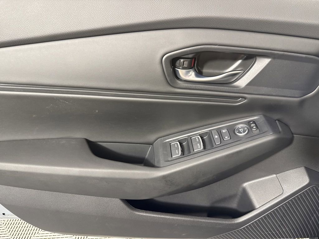 New 2025 Honda Accord SE image 17