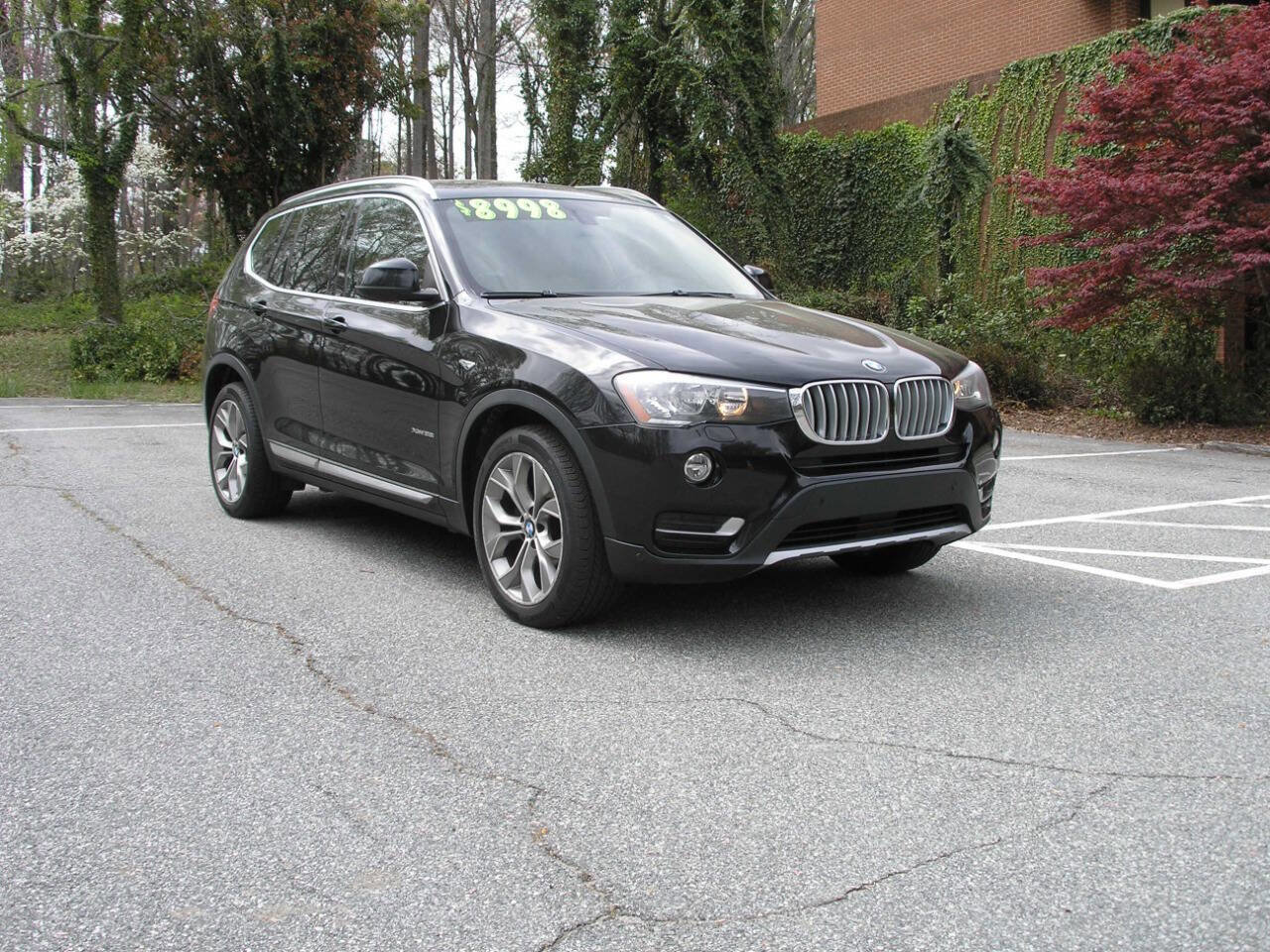 Used 2017 BMW X3 xDrive28i AWD/4WD image 1