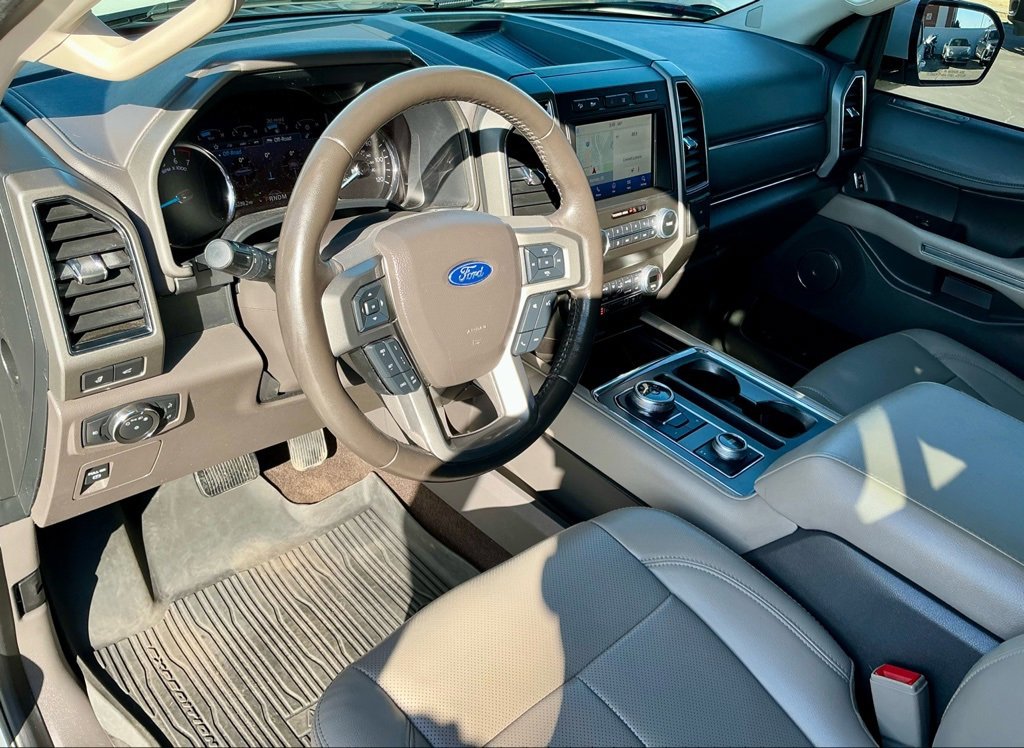 Used 2021 Ford Expedition Max XLT image 37