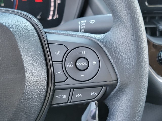 New 2027 Toyota Corolla LE FWD image 9