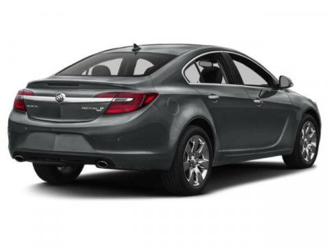 Used 2015 Buick Regal image 2