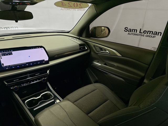 Used 2024 Chevrolet Traverse LT w/ LPO, Cargo Package image 26