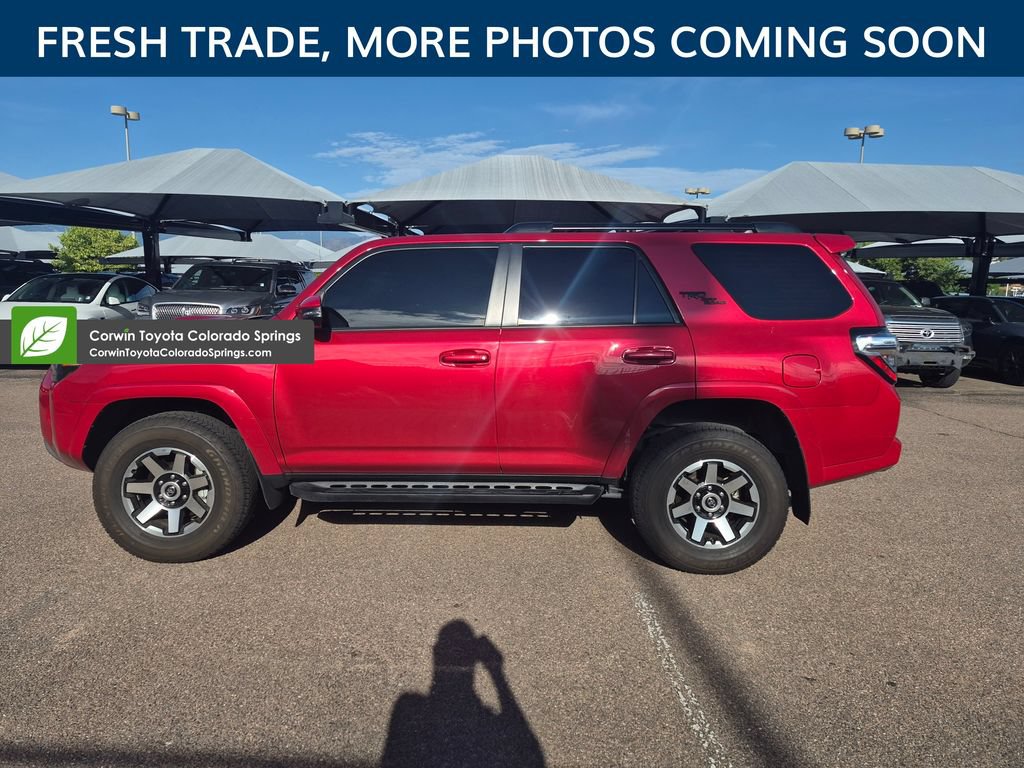 Used 2024 Toyota 4Runner TRD Off-Road Premium w/ Moonroof Package AWD/4WD image 5