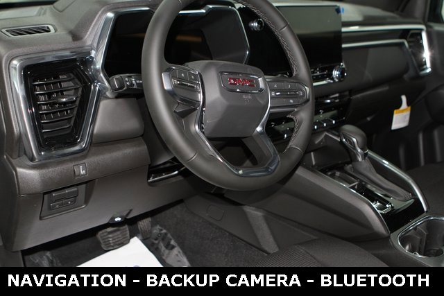 New 2026 GMC Canyon Elevation image 15