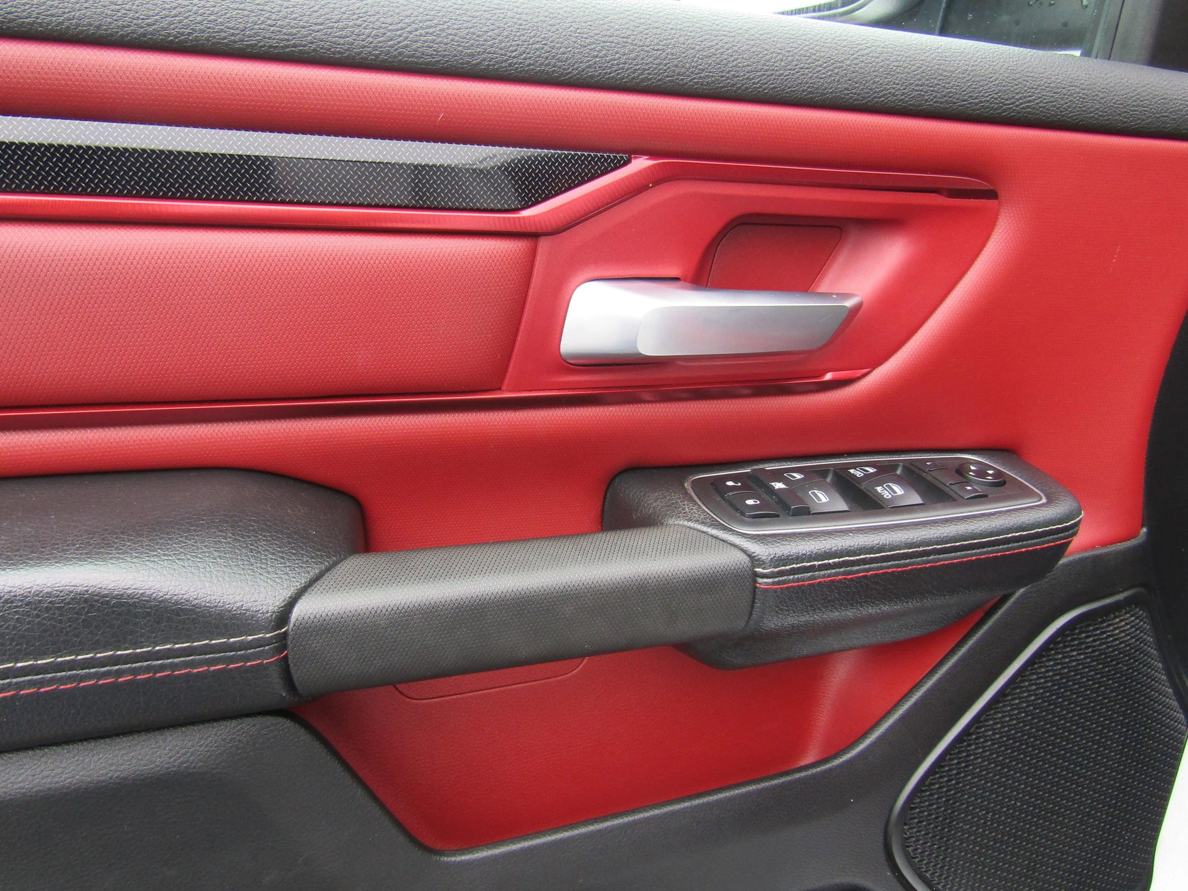Used 2019 RAM 1500 Rebel w/ Rebel Level 2 Equipment Group AWD/4WD image 18