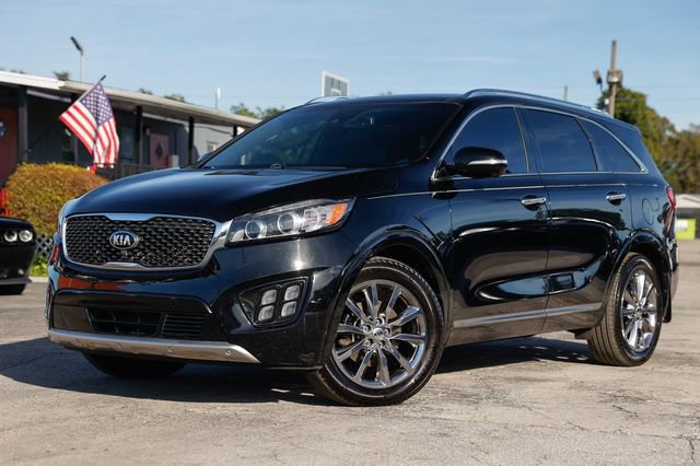 Used 2017 Kia Sorento SX image 1