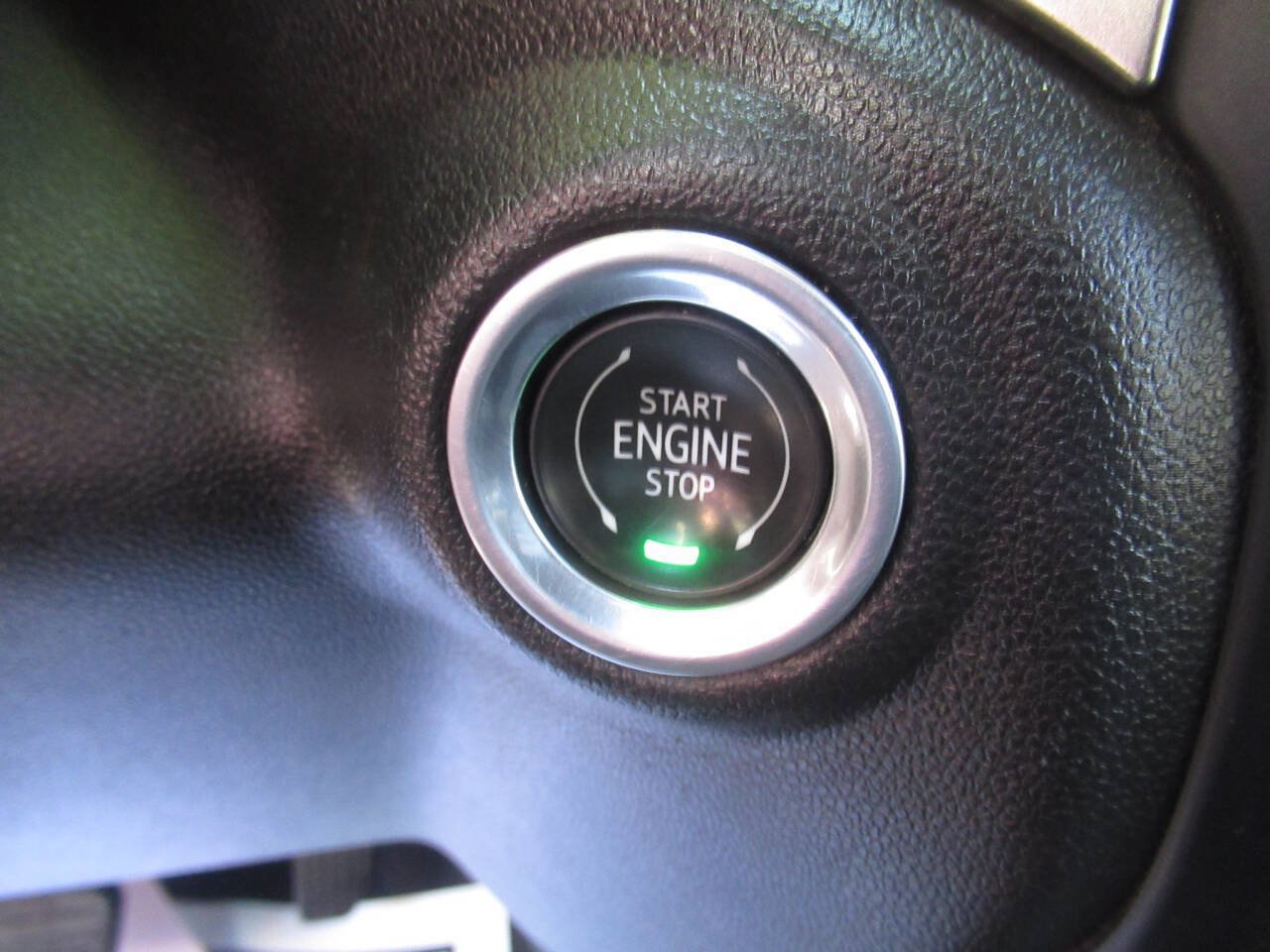 Used 2021 Chevrolet Silverado 2500 LT w/ All Star Edition AWD/4WD image 27
