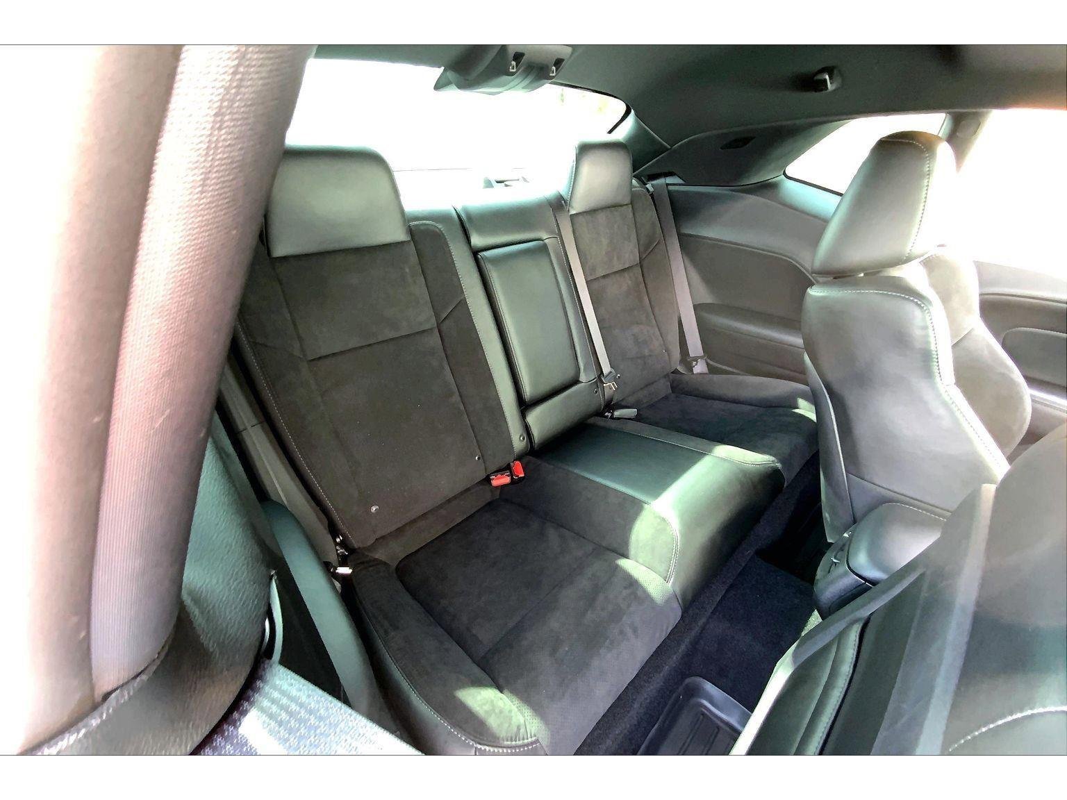 Used 2023 Dodge Challenger R/T w/ T/A Package image 19