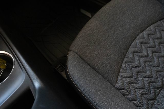 Used 2024 Chevrolet Equinox LT FWD image 33