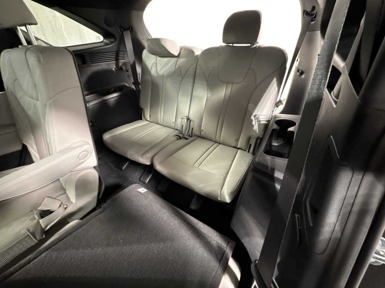 New 2026 Kia Sorento SX Prestige image 32