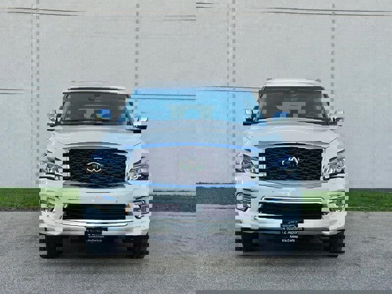 Used 2017 INFINITI QX80 4WD w/ Deluxe Technology Package image 5